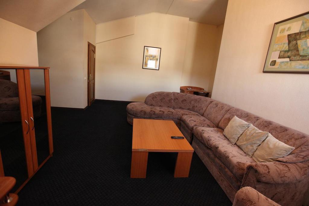 Hotel Kim Mogilev Ngoại thất bức ảnh
